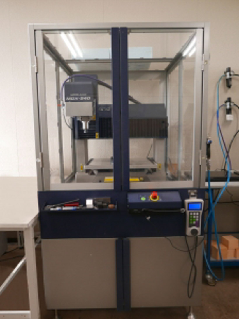 三次元加工機